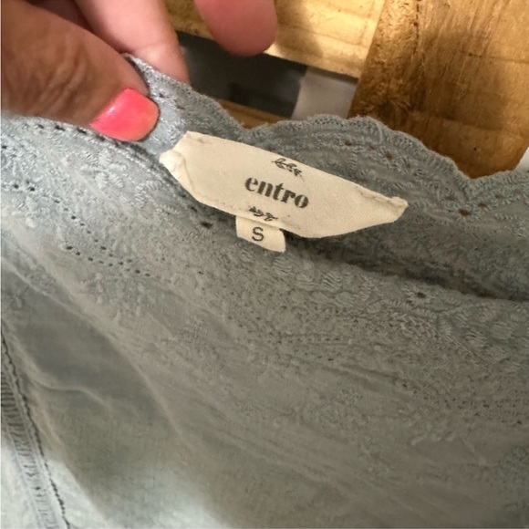 Entro Cold
Shoulder Embroidery Eyelet Top sage green - Picture 2 of 5